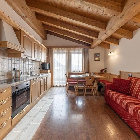 Residence Adler Сан-Мартино-ди-Кастроцца Экстерьер фото