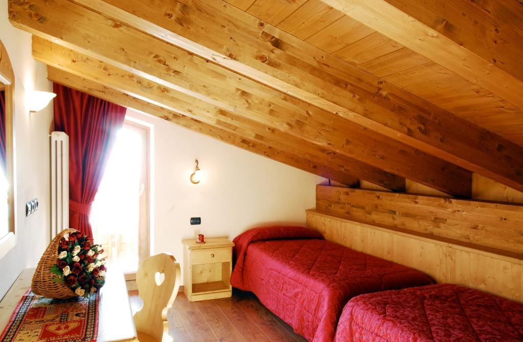 Residence Adler Сан-Мартино-ди-Кастроцца Экстерьер фото