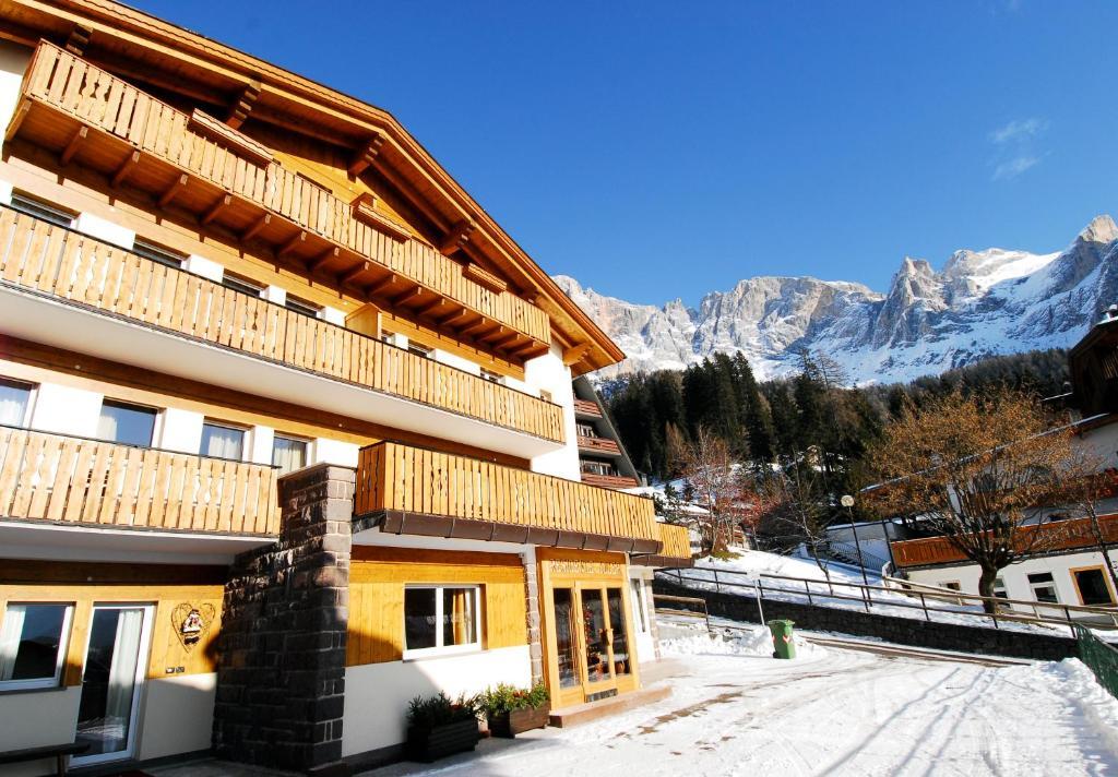 Residence Adler Сан-Мартино-ди-Кастроцца Экстерьер фото